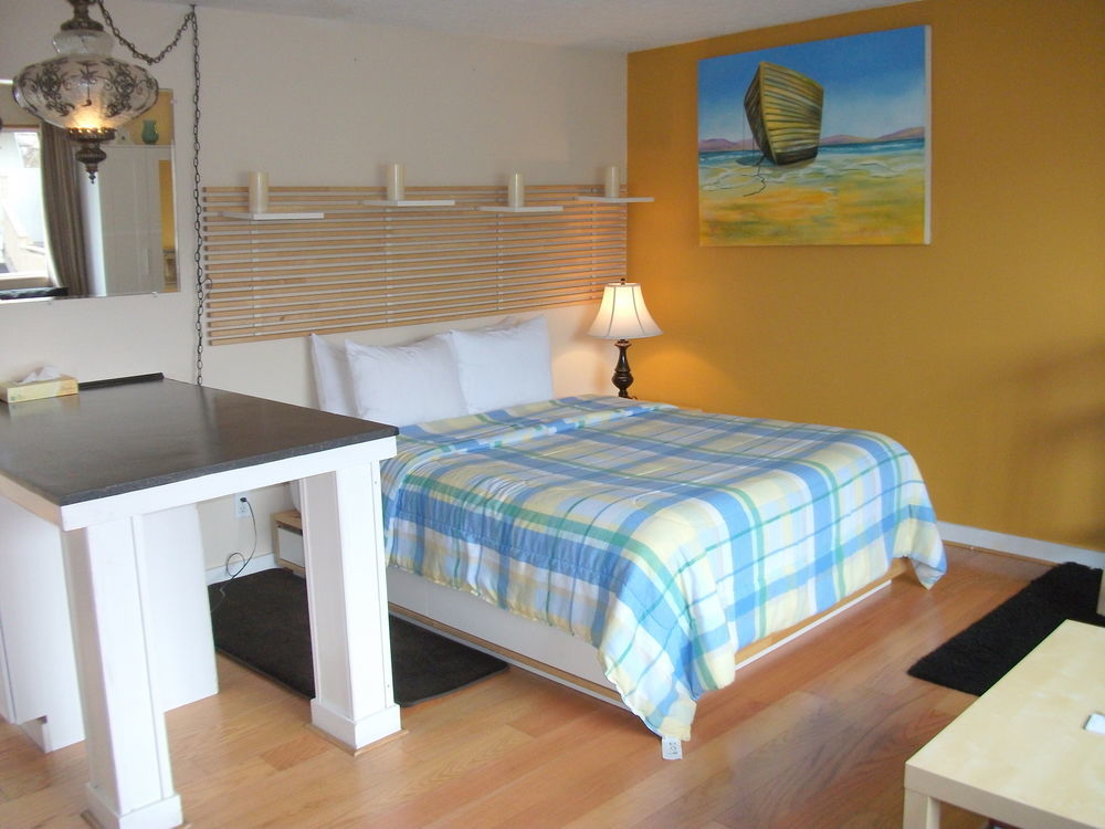 The Tradewinds Condo/Hotel シーサイド エクステリア 写真